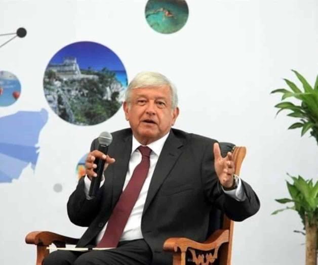 López Obrador se reúne con ingenieros; Slim, entre los asistentes López Obrador se reúne con ingenieros; Slim, entre los asistentes