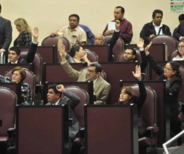 Morena plantea recorte salarial a diputados Morena plantea recorte salarial a diputados