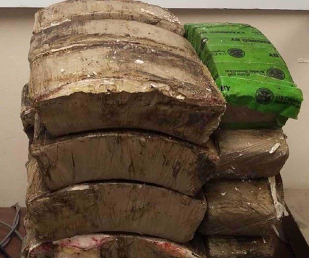 Decomisan ‘cristal’ en el puente Hidalgo Decomisan ‘cristal’ en el puente Hidalgo