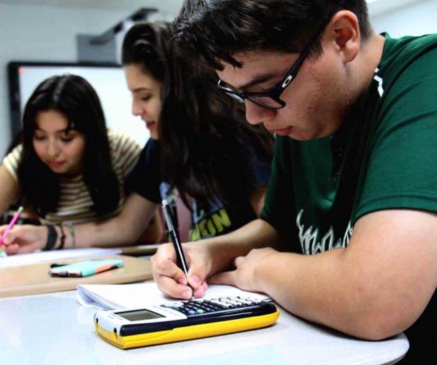 Adelantan estudiantes en vacaciones de verano Adelantan estudiantes en vacaciones de verano