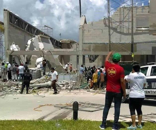 Colapso de construcción deja dos muertos y 13 heridos en Cancún Colapso de construcción deja dos muertos y 13 heridos en Cancún