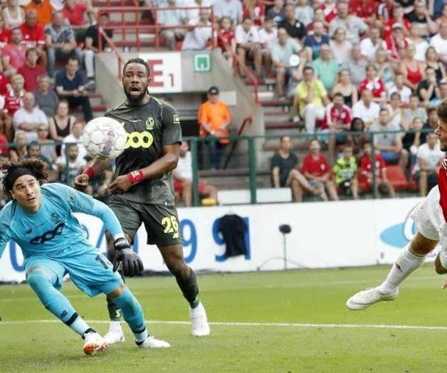 Rescatan empate Ochoa y Standard en previa de Champions Rescatan empate Ochoa y Standard en previa de Champions