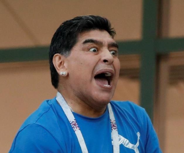 Maradona molesto; quiere dirigir a la selección argentina Maradona molesto; quiere dirigir a la selección argentina