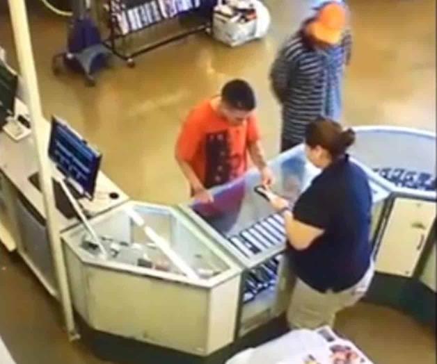 Busca la Policía de Weslaco a dos que robaron en una casa de empeño Busca la Policía de Weslaco a dos que robaron en una casa de empeño