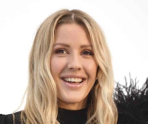 Anuncia su compromiso Anuncia su compromiso