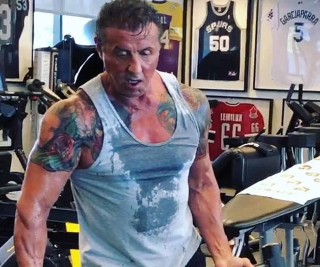 Entrena duro para Rambo 5 Entrena duro para Rambo 5