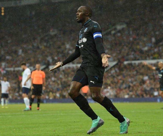 Usain Bolt cumple su sueño de ser un futbolista Usain Bolt cumple su sueño de ser un futbolista