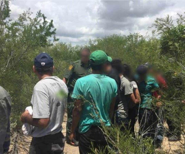 Combaten a ilegales por aire, agua y tierra. Detienen a más de 60 extranjeros Combaten a ilegales por aire, agua y tierra. Detienen a más de 60 extranjeros