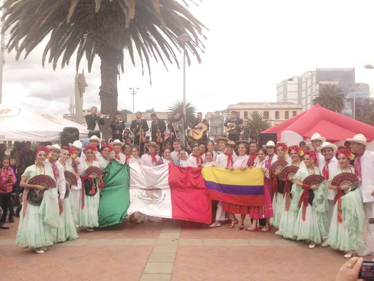 UNEN TALENTO. El Ballet Folklórico “Ozomatli”, de Casa de la Cultura de Reynosa A.C., alternó presentaciones con el Ballet Folklórico de República Dominicana.