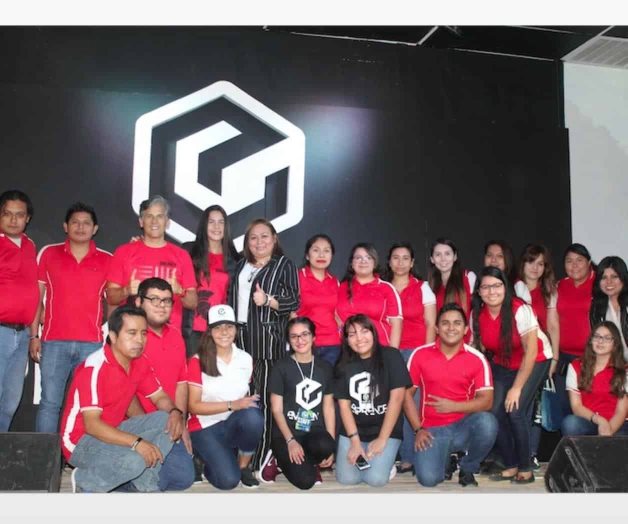 Asisten alumnos a Emprende 2018 Asisten alumnos a Emprende 2018