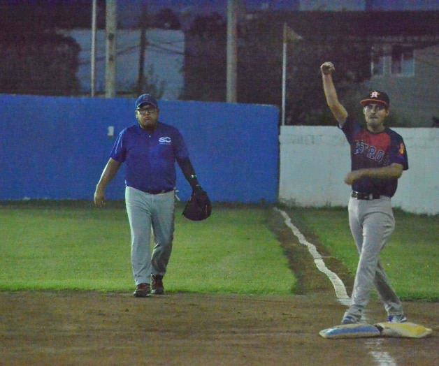 Meteoritos remontan y ganan