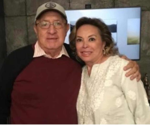 Difunden fotografía de una rejuvenecida Gordillo Difunden fotografía de una rejuvenecida Gordillo