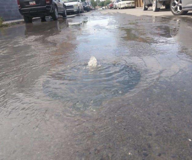 Fuente en la calle, pero de aguas negras Fuente en la calle, pero de aguas negras