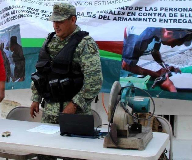 Del 13 al 17, el canje de armas Del 13 al 17, el canje de armas