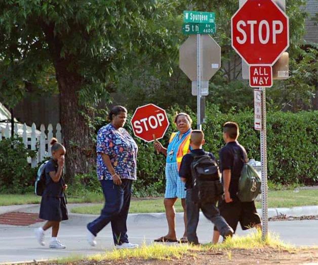 Respetan zona escolar o habrá sanción: DPS. Las multas rebasan los mil dólares Respetan zona escolar o habrá sanción: DPS. Las multas rebasan los mil dólares