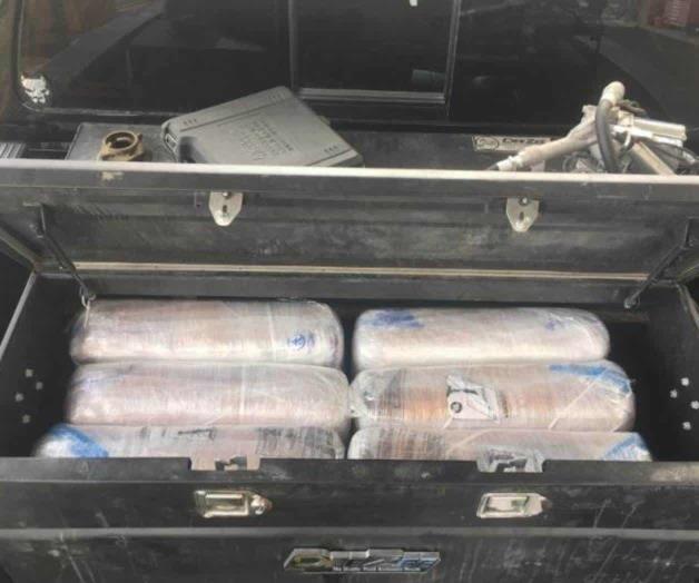 Atrapan a norteamericano con 207 libras de ‘yerba’ Atrapan a norteamericano con 207 libras de ‘yerba’