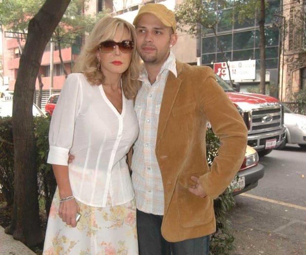 Denuncia a su hijo por agresión Denuncia a su hijo por agresión