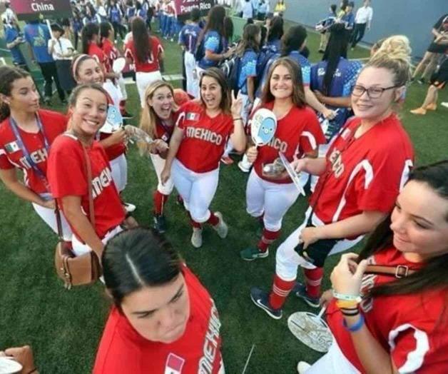 México derrota a Italia en Mundial de Softbol México derrota a Italia en Mundial de Softbol