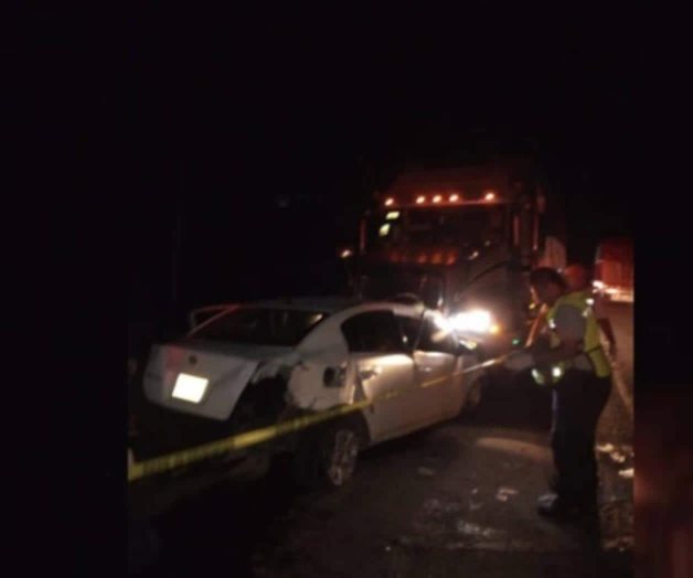 Mueren 6 personas tras choque en Guerrero Mueren 6 personas tras choque en Guerrero