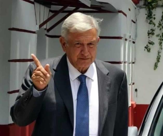 López Obrador se reúne con colaboradores López Obrador se reúne con colaboradores