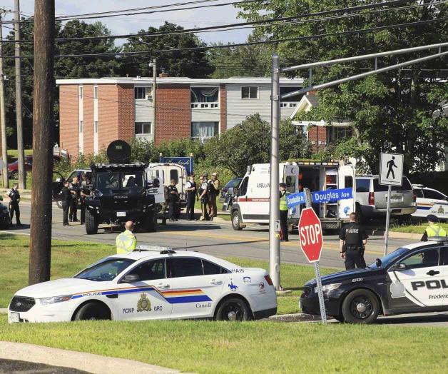 Cuatro muertos en tiroteo en Canadá, incluidos 2 policías Cuatro muertos en tiroteo en Canadá, incluidos 2 policías