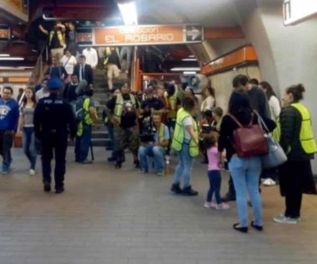 Graban en el Metro Mixcoac escenas de La Reina del Sur Graban en el Metro Mixcoac escenas de La Reina del Sur
