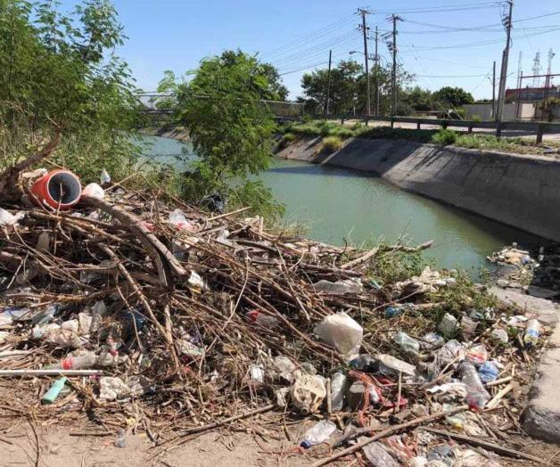 Convierten canal en un basurero Convierten canal en un basurero