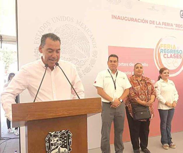Invirtió municipio medio millón para apoyar con útiles escolares Invirtió municipio medio millón para apoyar con útiles escolares