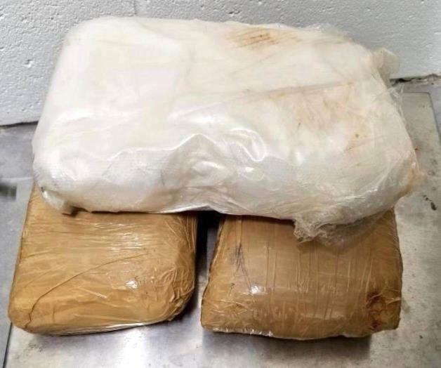 Aseguran 159 mil dólares en heroína escondida en un vehículo Aseguran 159 mil dólares en heroína escondida en un vehículo