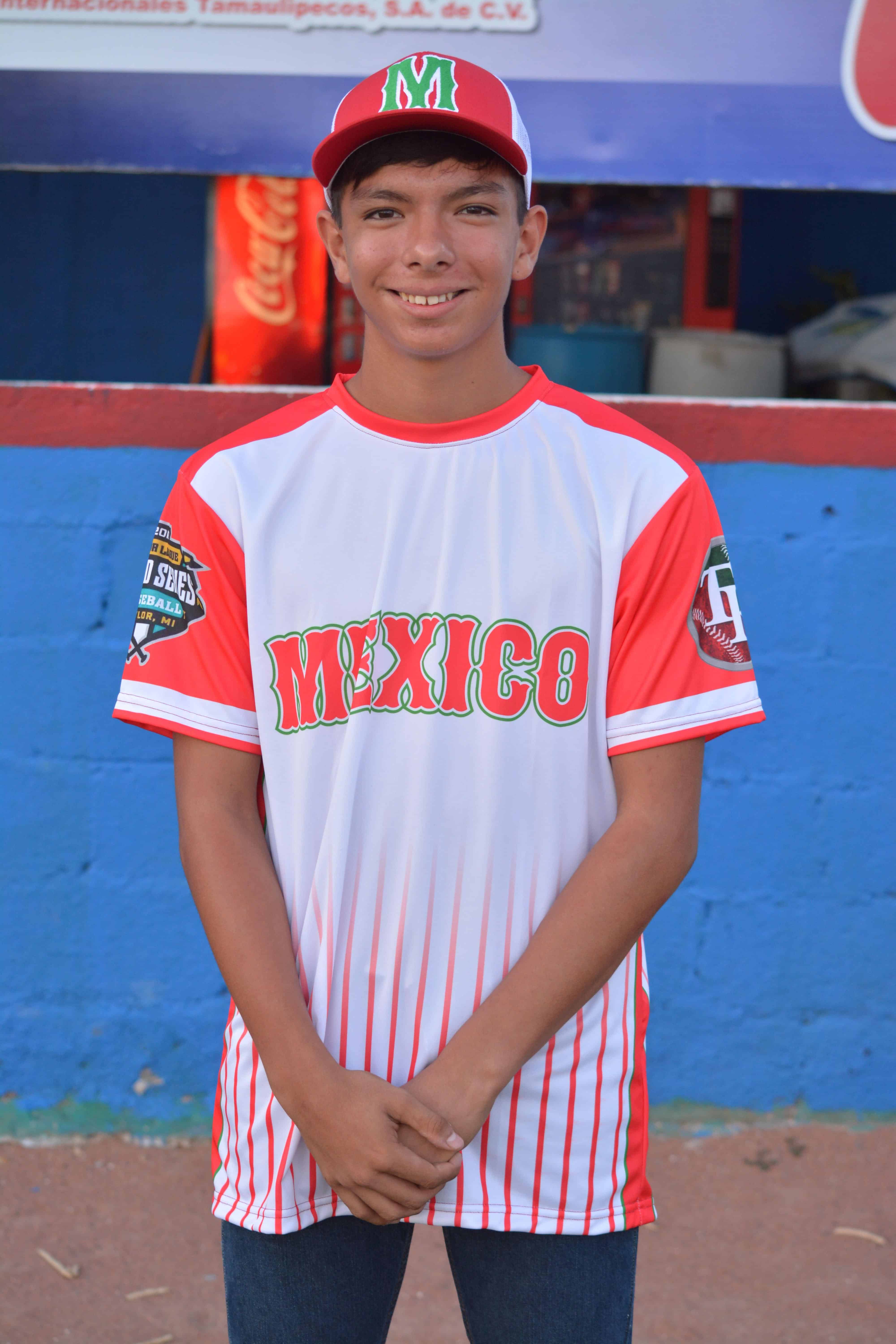 Francisco Perales Amador. Pitcher 1 Mundial.