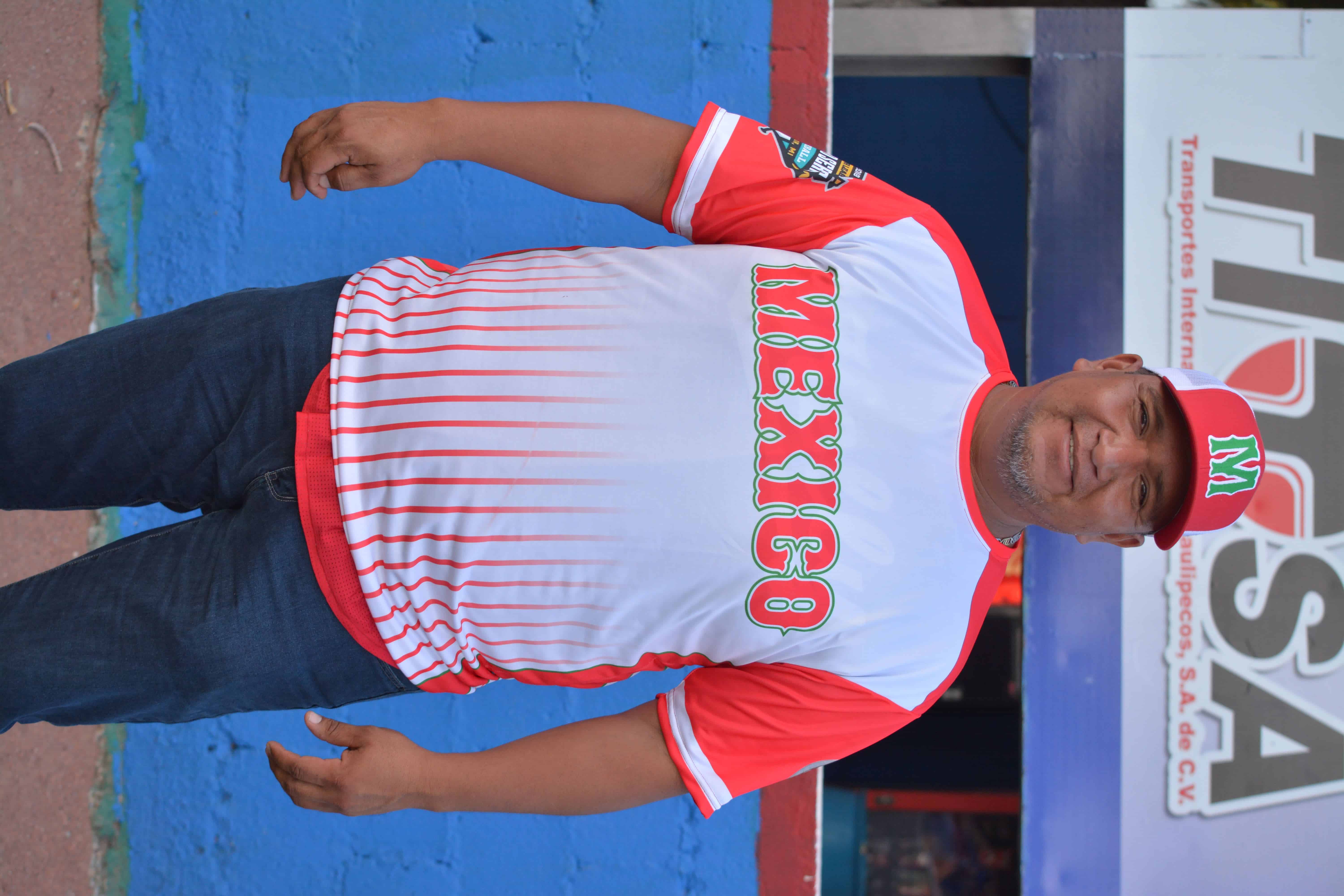 Raymundo Berrones. Manager