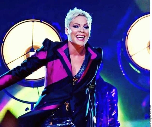 Reanuda gira Reanuda gira