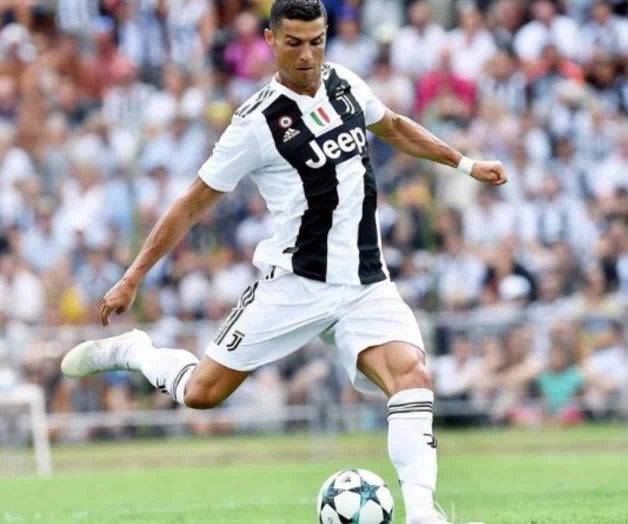 CR7 debuta como goleador en la Juventus CR7 debuta como goleador en la Juventus