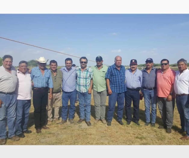 Armando Silva Escobedo festeja su cumpleaños Armando Silva Escobedo festeja su cumpleaños