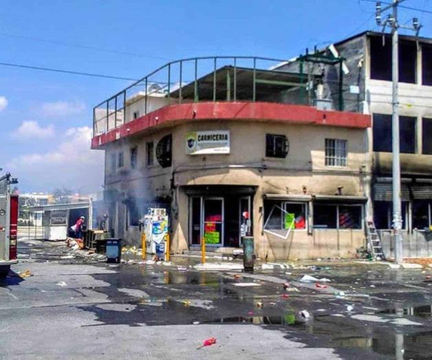 Explota carnicería en El Carmen, NL: 4 heridos Explota carnicería en El Carmen, NL: 4 heridos