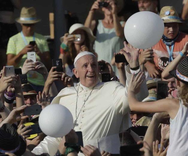 Papa Francisco a jóvenes: Nunca abandonen sus sueños