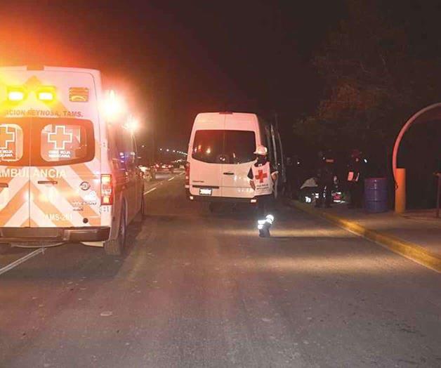 Arrolla a peatones al volarse la señal Arrolla a peatones al volarse la señal