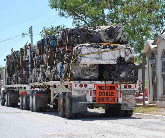 Piden prohibir el paso de unidades pesadas Piden prohibir el paso de unidades pesadas