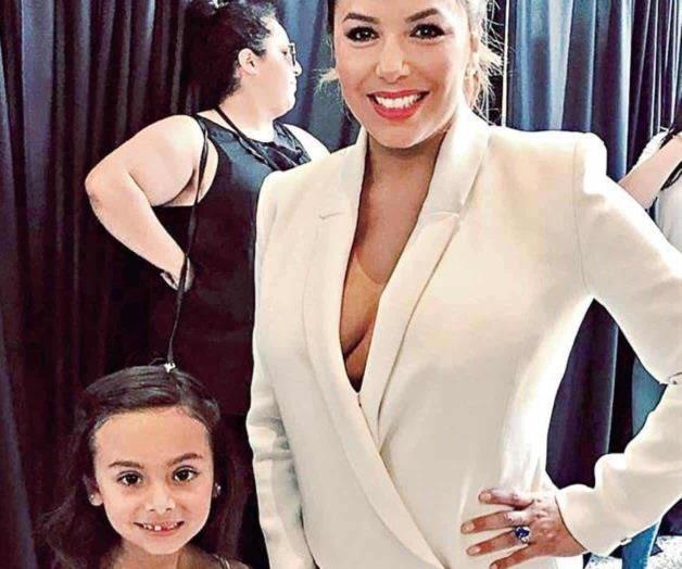 A cinta Dog Days con hija de grupero A cinta Dog Days con hija de grupero