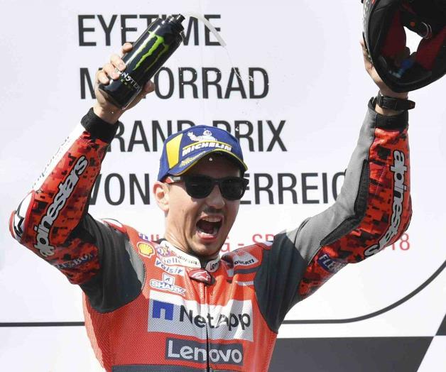 Jorge Lorenzo gana MotoGP de Austria Jorge Lorenzo gana MotoGP de Austria