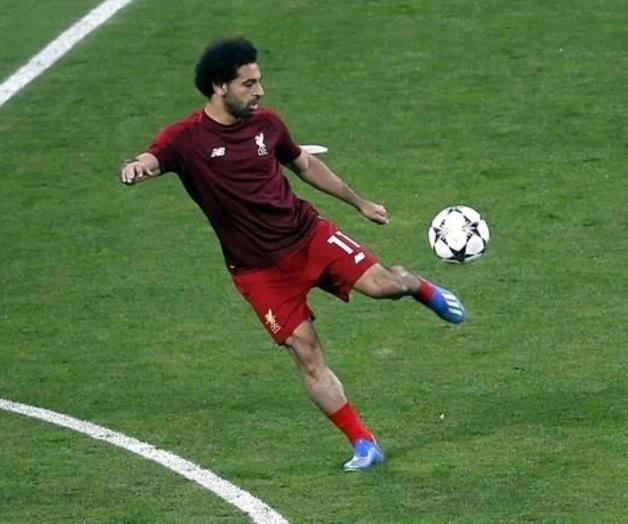 Liverpool denuncia a Salah por conducir con el teléfono móvil Liverpool denuncia a Salah por conducir con el teléfono móvil