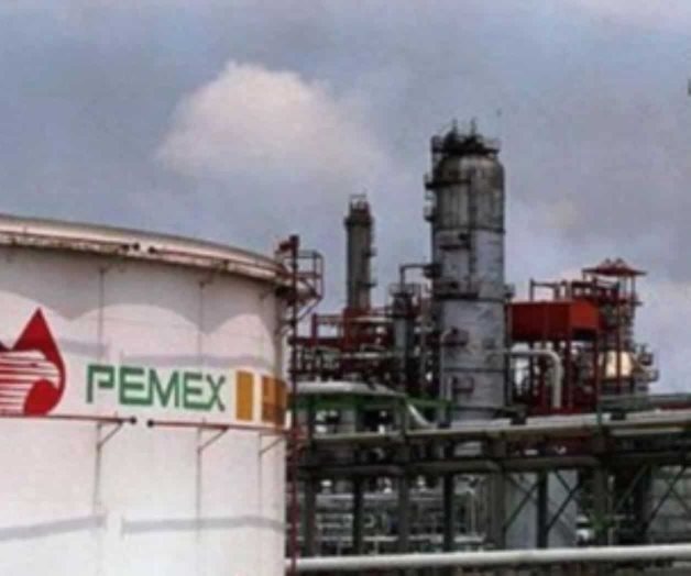 Ven riesgo en Pemex y concesión del NAIM Ven riesgo en Pemex y concesión del NAIM