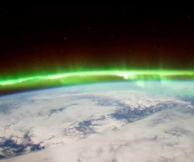 Descubren agujero en ionósfera de la Tierra Descubren agujero en ionósfera de la Tierra