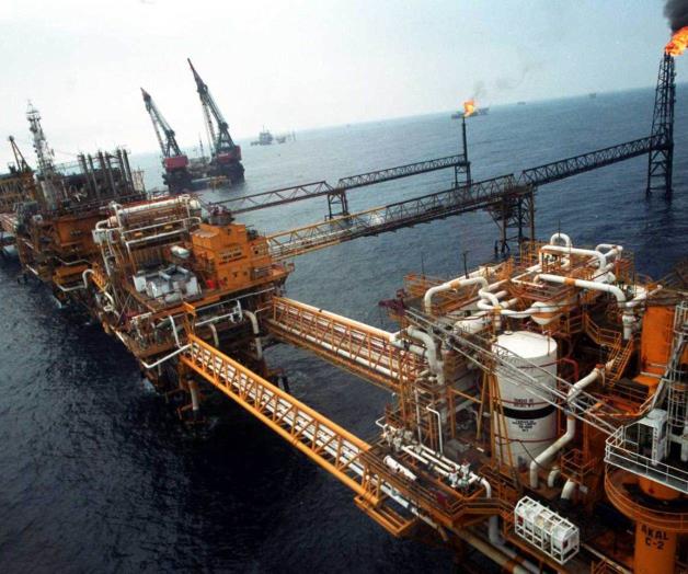 Ahogaría a Pemex en el combustóleo Ahogaría a Pemex en el combustóleo