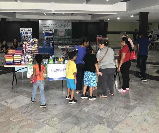 Logran baja respuesta en la Feria de los Útiles Logran baja respuesta en la Feria de los Útiles