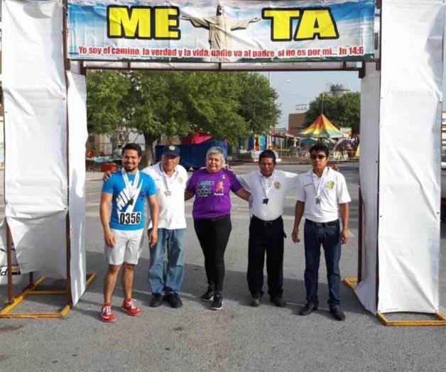 Laboran los Correcaminos las 24 horas del día Laboran los Correcaminos las 24 horas del día
