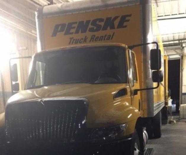 Viajan 27 ilegales ocultos en camiones de mudanzas Viajan 27 ilegales ocultos en camiones de mudanzas