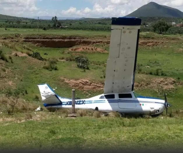 Realiza avioneta aterrizaje de emergencia en Hidalgo, hay 3 heridos Realiza avioneta aterrizaje de emergencia en Hidalgo, hay 3 heridos