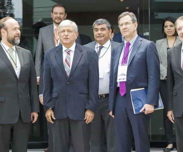 Oposición de AMLO a educación excluyente Oposición de AMLO a educación excluyente