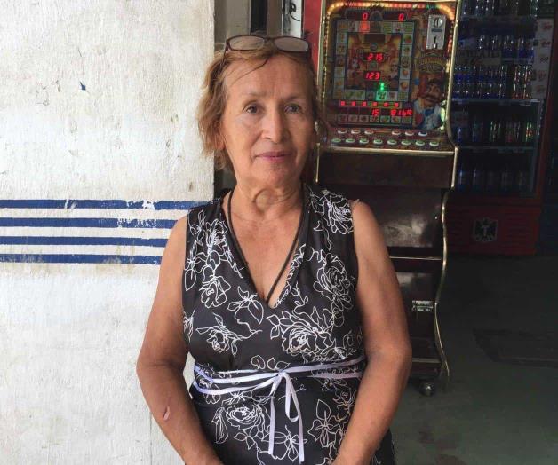 Sufren colonos por constantes cortes en el servicio de agua Sufren colonos por constantes cortes en el servicio de agua